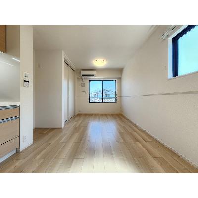 クラールⅢ 201【管理NO：1-027378001-02010】 ★家具家電は申し込み後に搬入しますの物件画像