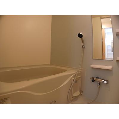 グランドソレーユⅢ 103【管理NO：1-021731302-01030】 ★家具家電は申し込み後に搬入します★の物件画像