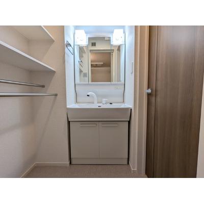 ルノ 101【管理NO：1-027854601-01010】 ★家具家電は申し込み後に搬入しますの物件画像