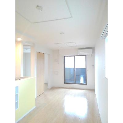 四季彩館Ａ 201【管理NO：1-021968501-02010】 ★家具家電は申し込み後に搬入しますの物件画像