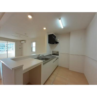 凛Ⅱ 101【管理NO：1-021738902-01010】 ★家具家電は申し込み後に搬入します★の物件画像