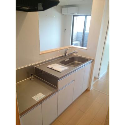 セイバリー　Ⅵ 203【管理NO：1-021124002-02030】 ★家具家電は申し込み後に搬入します★の物件画像