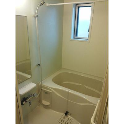 セイバリー　Ⅵ 203【管理NO：1-021124002-02030】 ★家具家電は申し込み後に搬入します★の物件画像