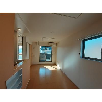 セイバリー　Ⅴ 201【管理NO：1-021124001-02010】 ★家具家電は申し込み後に搬入します★の物件画像