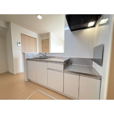 キャッスルライフⅢ 101【管理NO：1-019092201-01010】 ★家具家電は申し込み後に搬入します★の物件画像