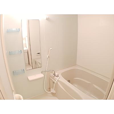 イリーデ　Ⅱ 101【管理NO：1-017818602-01010】 ★家具家電は申し込み後に搬入します★の物件画像