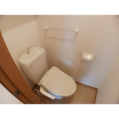 ロイヤル　クレッセント　Ⅲ 101【管理NO：1-015037803-01010】 ★家具家電は申し込み後に搬入します★の物件画像