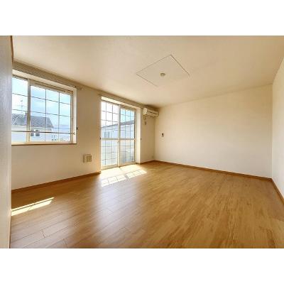 プリマヴェーラⅠ 202【管理NO：1-013369501-02020】 ★家具家電は申し込み後に搬入しますの物件画像