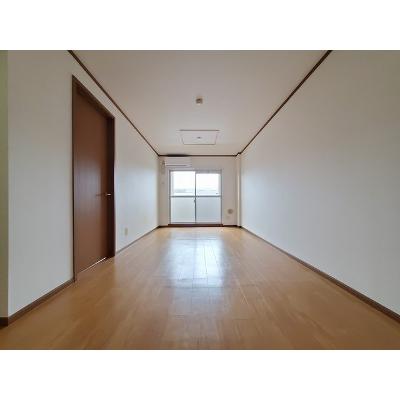 セレッソバーリオ 203【管理NO：1-011349501-02030】 ★家具家電は申し込み後に搬入しますの物件画像