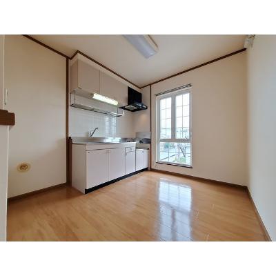 クレストール村田 203【管理NO：1-007570301-02030】の物件画像