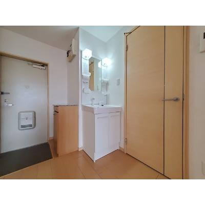 サマーディーンヤマイチ 203【管理NO：1-004978301-02030】 ★家具家電は申し込み後に搬入しますの物件画像