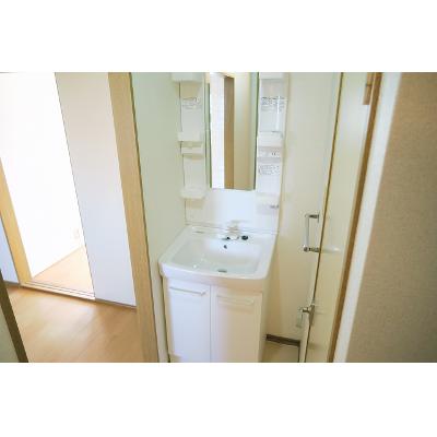 リバーサイド梅の木橋 202【管理NO：1-003087401-02020】 ★家具家電は申し込み後に搬入しますの物件画像