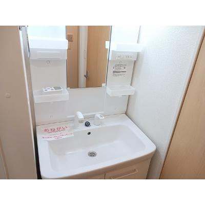 シュティル　Ｂ 102【管理NO：1-020713801-01020】 ★家具家電は申し込み後に搬入します★の物件画像