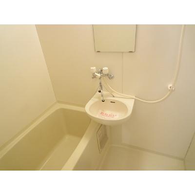 パステルＭ１ 103【管理NO：1-004833101-01030】 ★家具家電は申し込み後に搬入します★の物件画像