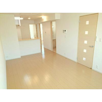 アリ・ビラⅡ 101【管理NO：1-019338902-01010】 ★家具家電は申し込み後に搬入しますの物件画像