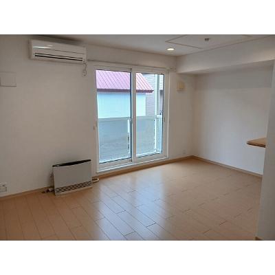 エレガンス 101【管理NO：1-016321601-01010】 ★家具家電は申し込み後に搬入しますの物件画像