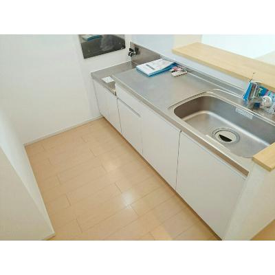 アリ・ビラ 203【管理NO：1-019451301-02030】 ★家具家電は申し込み後に搬入します 2026年07月下旬入居可能の物件画像