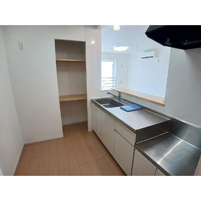 サンライズ彩 201【管理NO：1-018449701-02010】 ★家具家電は申し込み後に搬入します★の物件画像