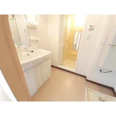 プリムローズ 201【管理NO：1-015940601-02010】の物件画像