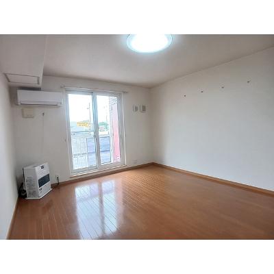 デフィⅡ 102【管理NO：1-014406202-01020】 ★家具家電は申し込み後に搬入しますの物件画像