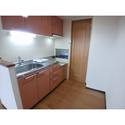 サニーイースト 303【管理NO：1-012813301-03030】 ★家具家電は申し込み後に搬入します★の物件画像