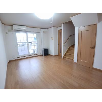 アニメートＡ 102【管理NO：1-011844601-01020】 ★家具家電は申し込み後に搬入しますの物件画像