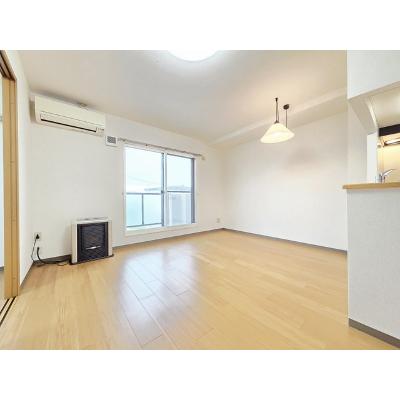アバンフォンテーヌＡ 203【管理NO：1-011146101-02030】 ★家具家電は申し込み後に搬入しますの物件画像