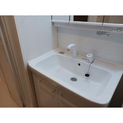 リヨン　鯖江　０１ 102【管理NO：1-026970701-01020】 ★家具家電は申し込み後に搬入しますの物件画像