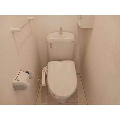 ベベ・フォセット 101【管理NO：1-018555801-01010】 ★家具家電は申し込み後に搬入しますの物件画像