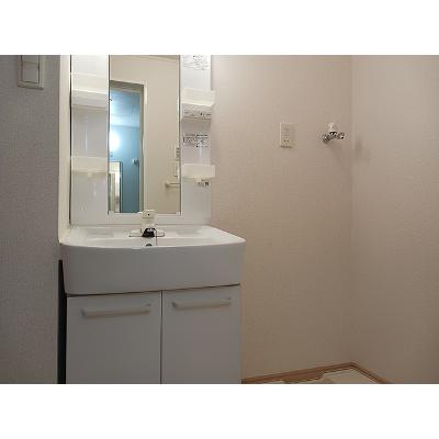 ベル・プロヴァンス　Ⅰ 203【管理NO：1-015658301-02030】 ★家具家電は申し込み後に搬入しますの物件画像