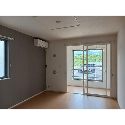 ロゼア 105【管理NO：1-019307901-01050】 ★家具家電は申し込み後に搬入しますの物件画像