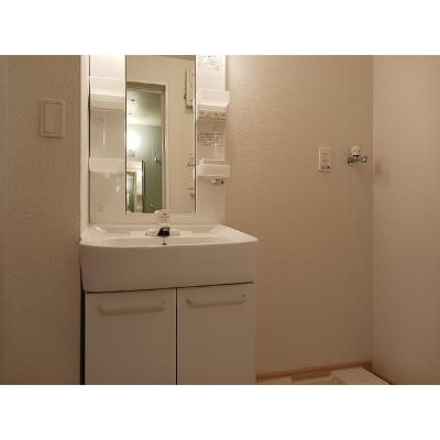 クラ－ル　Ｋ　Ⅰ 204【管理NO：1-016502601-02040】 ★家具家電は申し込み後に搬入しますの物件画像