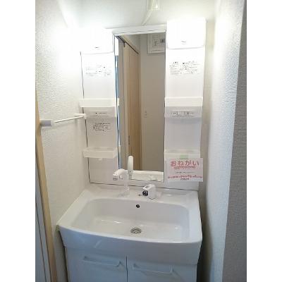 グレイスリッチ 201【管理NO：1-016283101-02010】 ★家具家電は申し込み後に搬入します★ ★2026年11月中旬入居可能★の物件画像