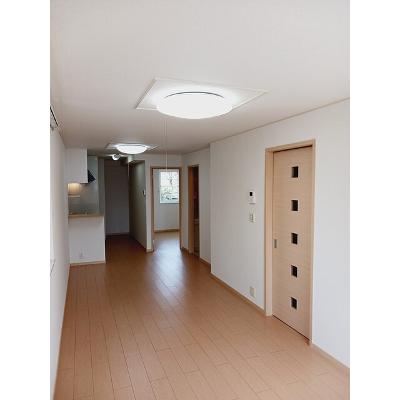 グレイスリッチ 101【管理NO：1-016283101-01010】 ★家具家電は申し込み後に搬入します★の物件画像