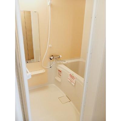 グレイスリッチ 101【管理NO：1-016283101-01010】 ★家具家電は申し込み後に搬入します★の物件画像