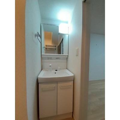 ベルファニー　ショウワ　Ａ 102【管理NO：1-027570701-01020】 ★家具家電は申し込み後に搬入しますの物件画像