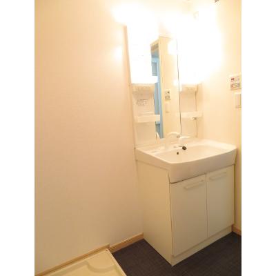サンリット・ヴィラ 203【管理NO：1-015710401-02030】 ★家具家電は申し込み後に搬入します★の物件画像