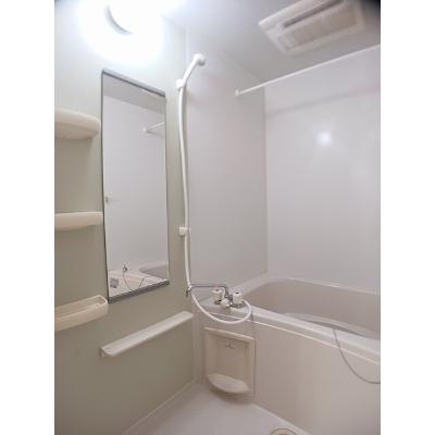 Ｉｎｔｅｒｆｉｅｌｄ 104【管理NO：1-013838001-01040】 ★家具家電は申し込み後に搬入しますの物件画像