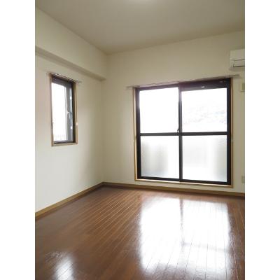 アヴニール　ヌーヴォー 301【管理NO：1-012003901-03010】 ★家具家電は申し込み後に搬入しますの物件画像