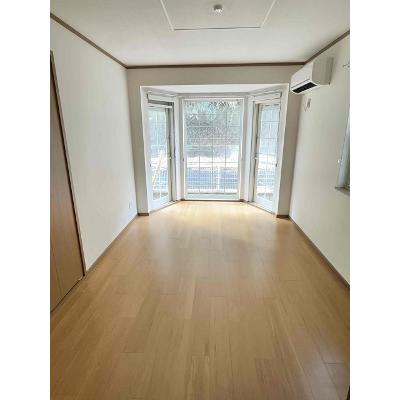 カサ・ブランカＣ 103【管理NO：1-011191403-01030】 ★家具家電は申し込み後に搬入しますの物件画像
