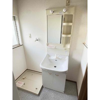 カサ・ブランカＣ 103【管理NO：1-011191403-01030】 ★家具家電は申し込み後に搬入しますの物件画像