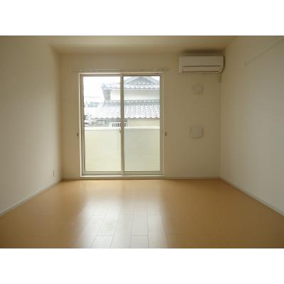 エアリーシーン 103【管理NO：1-019165901-01030】 ★家具家電は申し込み後に搬入しますの物件画像
