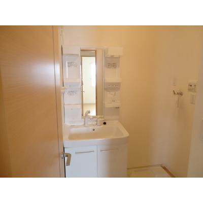 エアリーシーン 103【管理NO：1-019165901-01030】 ★家具家電は申し込み後に搬入しますの物件画像