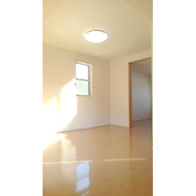 シャイニング　バレー 201【管理NO：1-017731001-02010】 ★家具家電は申し込み後に搬入しますの物件画像