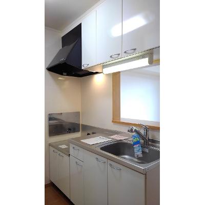 Ｉｎｔｅｒｆｉｅｌｄ 203【管理NO：1-013838001-02030】 ★家具家電は申し込み後に搬入しますの物件画像