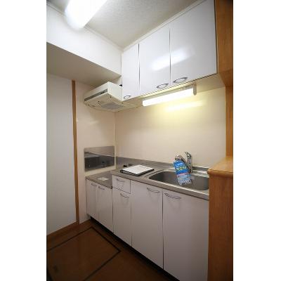 プリムローズ御庄 101【管理NO：1-012830401-01010】 ★家具家電は申し込み後に搬入します 2026年07月下旬入居可能の物件画像