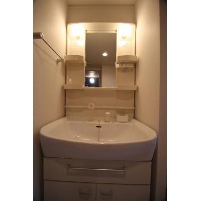 プリムローズ御庄 101【管理NO：1-012830401-01010】 ★家具家電は申し込み後に搬入します 2026年07月下旬入居可能の物件画像