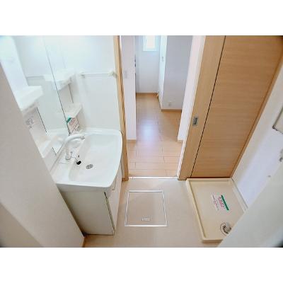 スピアーノⅠ 101【管理NO：1-015524901-01010】 ★家具家電は申し込み後に搬入します★ ★2026年09月下旬入居可能★の物件画像