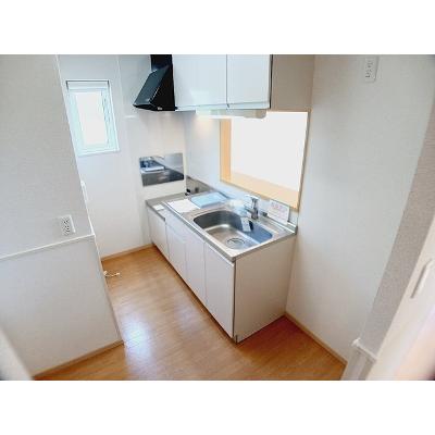 カムフォート美原　壱番館 101【管理NO：1-015492301-01010】 ★家具家電は申し込み後に搬入しますの物件画像