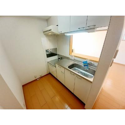 キャトルセゾンＣ 103【管理NO：1-015404101-01030】 ★家具家電は申し込み後に搬入しますの物件画像
